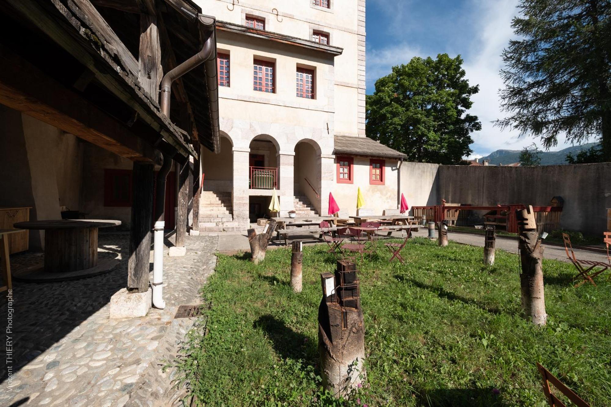Aparthotel Le Pavillon Des Officiers Mont-Dauphin Exterior foto